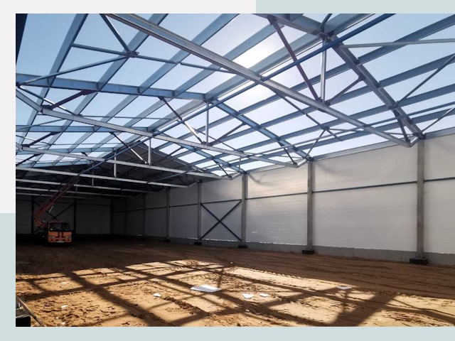 Строительство сенохранилищ в Киселевске