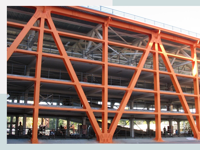 Многоуровневые паркинги в Киселёвск от 617 руб.